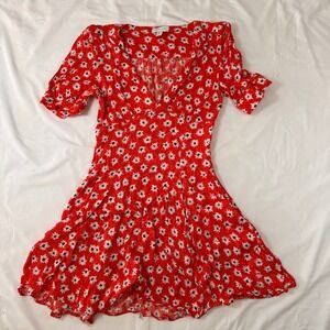 TOPSHOP Red Daisy Print V Neck Short Sleeve Fit Flare Mini Dress UK 6 US 2